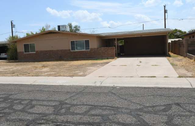 Ideal 2 Br 2 Ba 2 Carport Home Near Cactus and I-17 in Phoenix photos photos Ideal 2 Br 2 Ba 2 Carport Home Near Cactus and I-17 in Phoenix photos photos