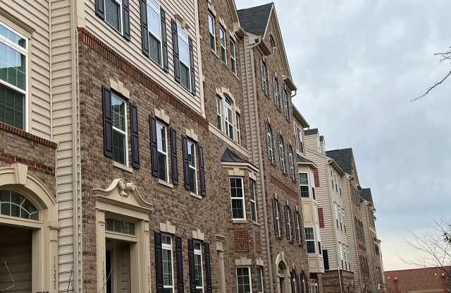 14208 HARO Trail unit: 107 photos photos