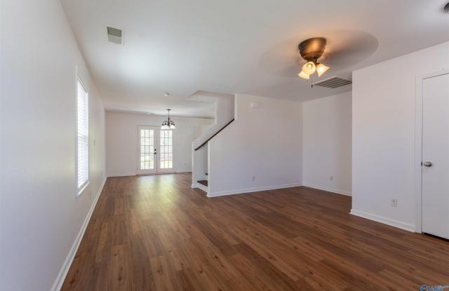16788 Wellhouse Drive Gallery 3