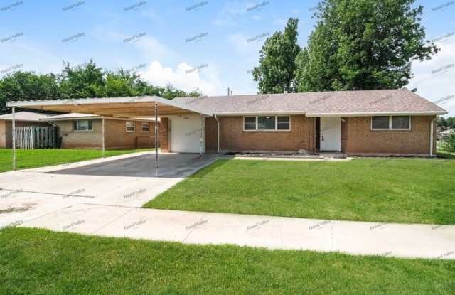 3337 Greenbrier Terrace Gallery 1