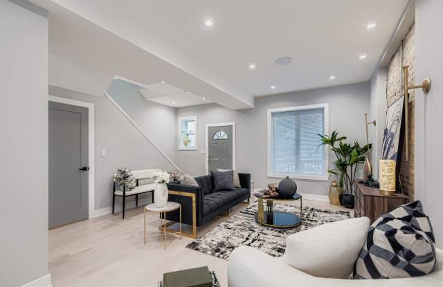 6540 S Ingleside Avenue Gallery 4