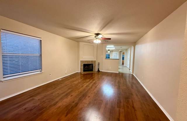 Charming 3-Bedroom Home – Minutes from Randolph AFB! Gallery 4