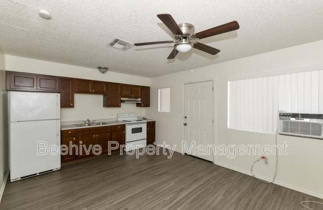1502 E Adams St photos photos