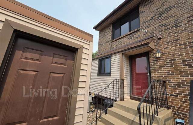 2335 Southwood Pl. Gallery 2