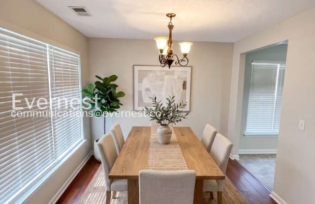 2137 Maynard Court Gallery 3