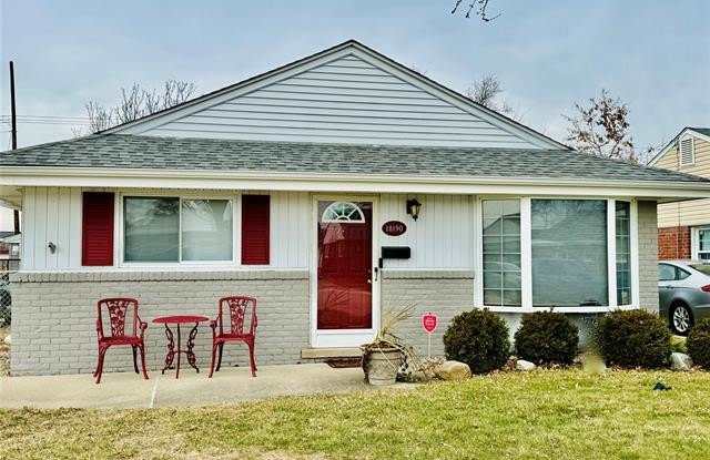 18190 Marsha Street photos photos