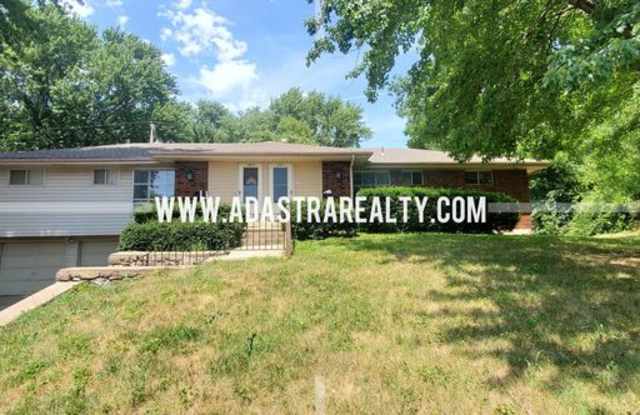 5801 Larsen Lane photos photos