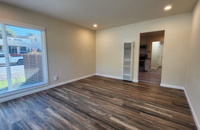 496 Reina Del Mar Avenue - 496 Reina Del Mar Avenue, Pacifica, CA 94044
