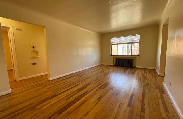 The Vogue Apartments Gallery 3