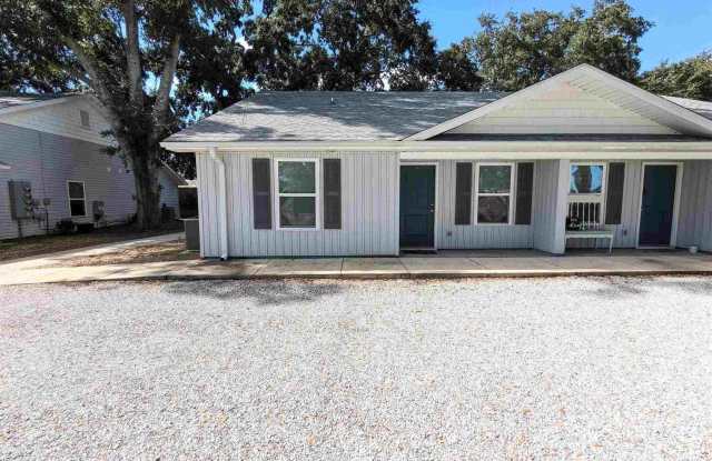 313 N Navy Blvd unit: 1B photos photos