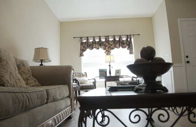 2 Bedroom at The Reserve Gallery 3