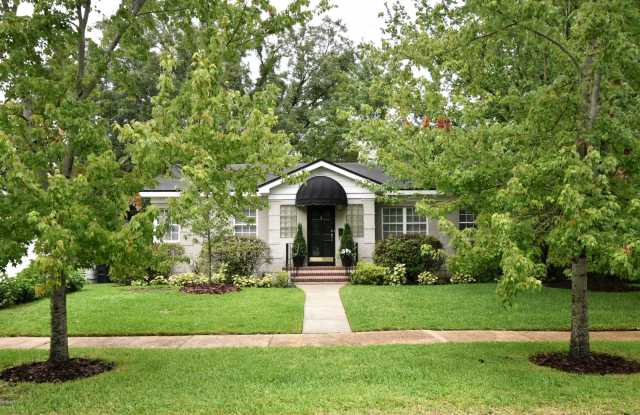 4253 ROMA Boulevard photos photos