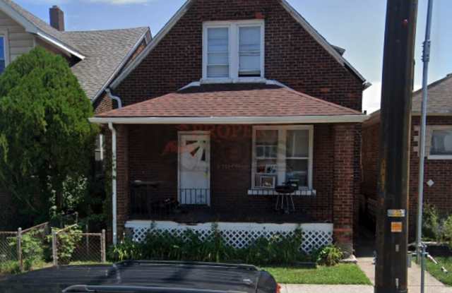 3719 Parrish Avenue photos photos