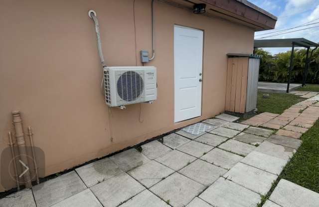 11375 Sw 45th St photos photos