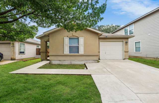 323 Amberdale Oak Gallery 1