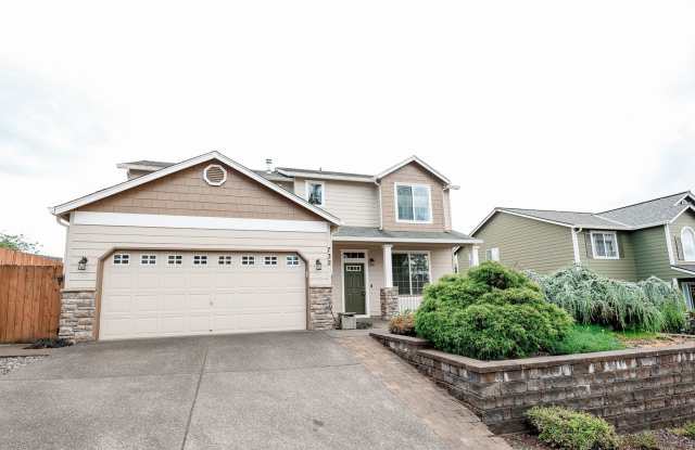 Welcome to this stunning two-story home located in the beautiful city of Camas, WA! photos photos