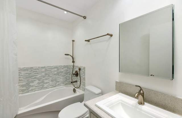1410 Westwood Pl Gallery 4