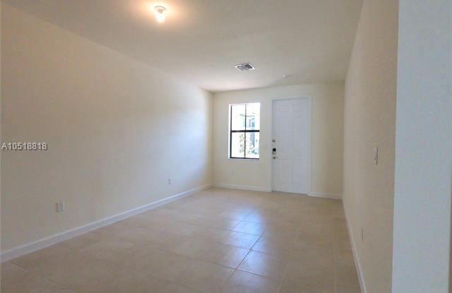10394 W 34 ct Gallery 3