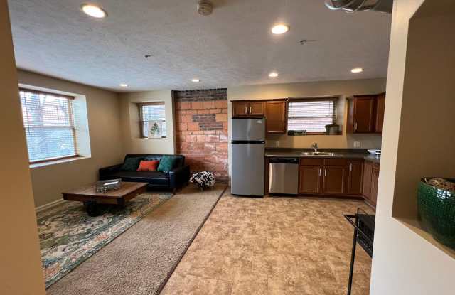 The Lofts on Harney Gallery 4