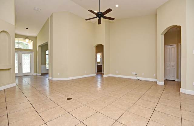 Beautiful 4bedroom 3 bath home - Oviedo Gallery 4