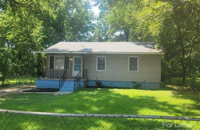 2838 Mayfair Avenue photos photos