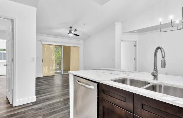 2433 Centergate Drive Gallery 1