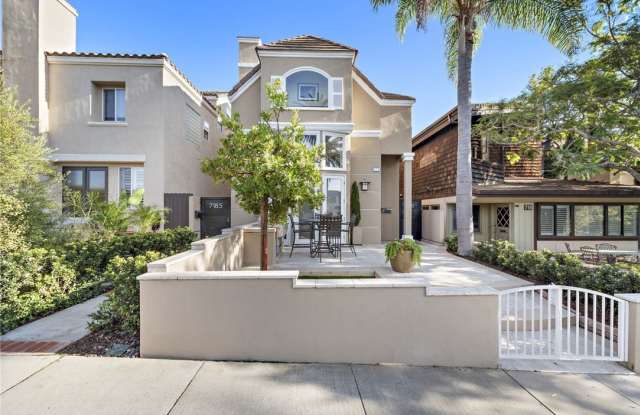 718 Marguerite Avenue 1/2 photos photos