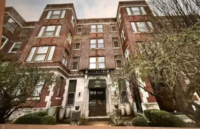 5696 Kingsbury Avenue photos photos