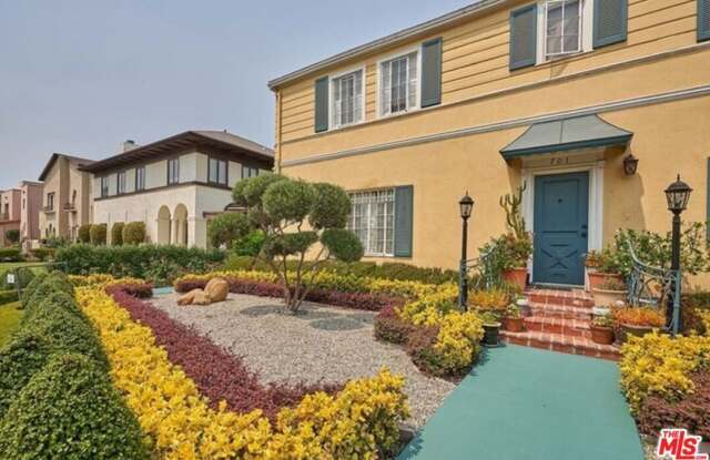703 Lorraine Blvd photos photos