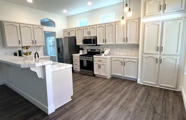 Newly Updated 3 Bedroom Home in Great Rocklin Location Gallery 4