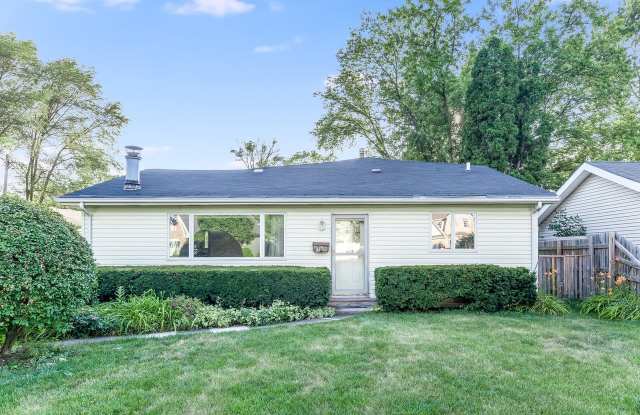1340 Campbell Avenue photos photos