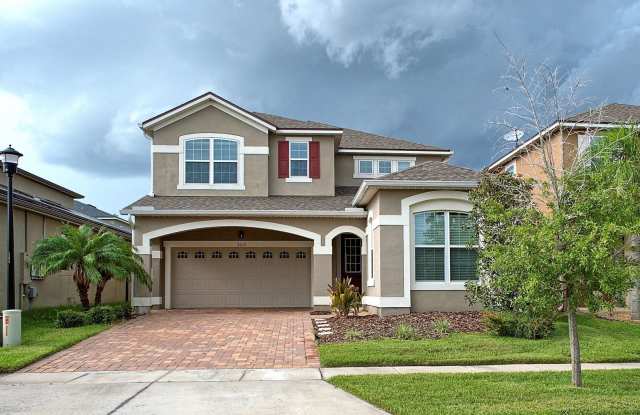 Beautiful 4 bed 3 bath w/loft, 2 story home, in the highly desired gated community of Tapestry in Kissimmee, FL. photos photos