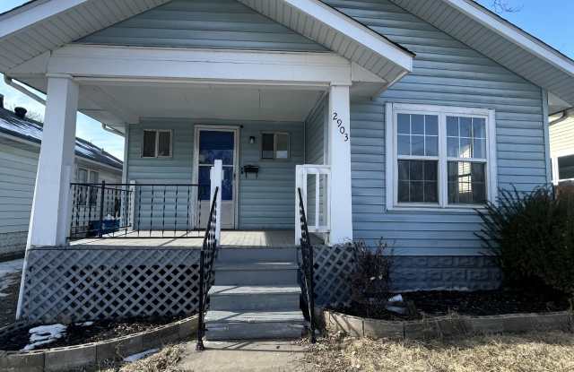 2903 Marshall Avenue - 2903 Marshall Avenue, Granite City, IL 62040