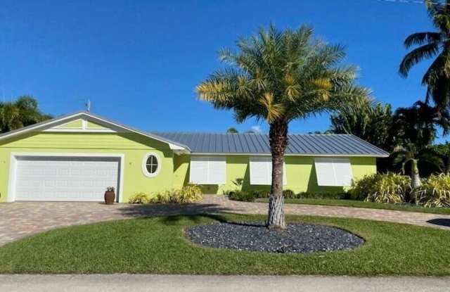 1150 EMERALD Lane Gallery 3