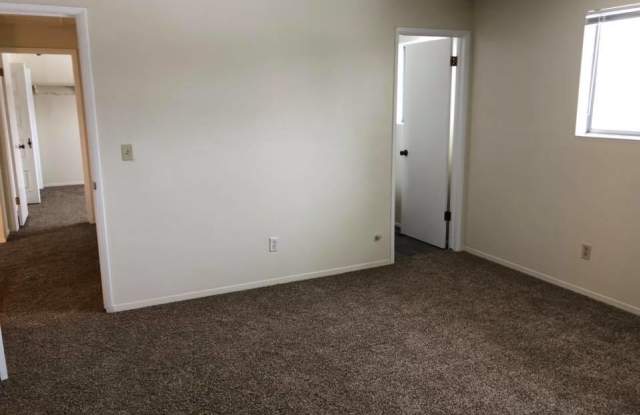 10680 West Hollandale Drive - 1 Gallery 3