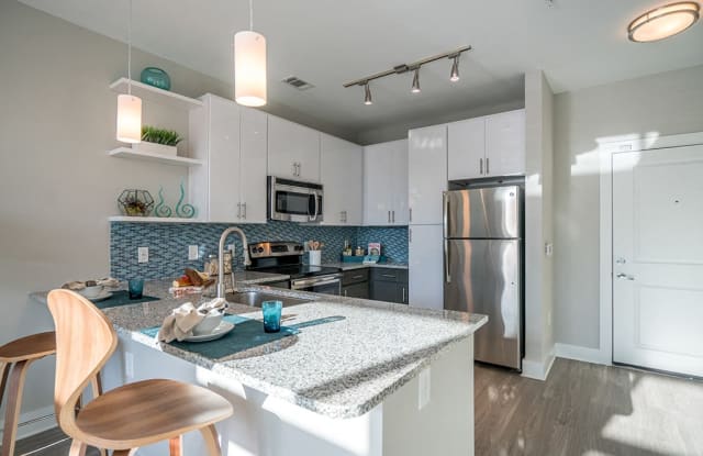 Link Apartments Glenwood South Gallery 3