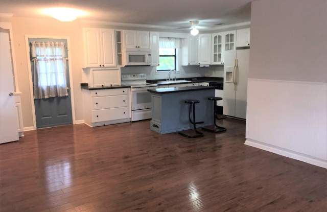 22193 Bragg Street photos photos