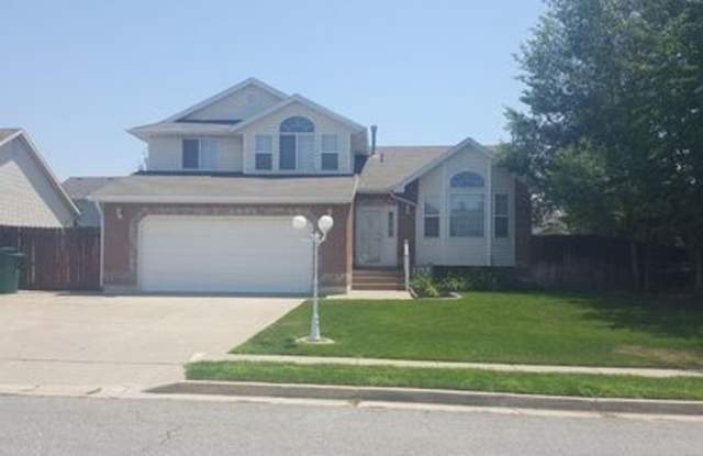 2755 Brady Way - 2755 Brady Way, Layton, UT 84041
