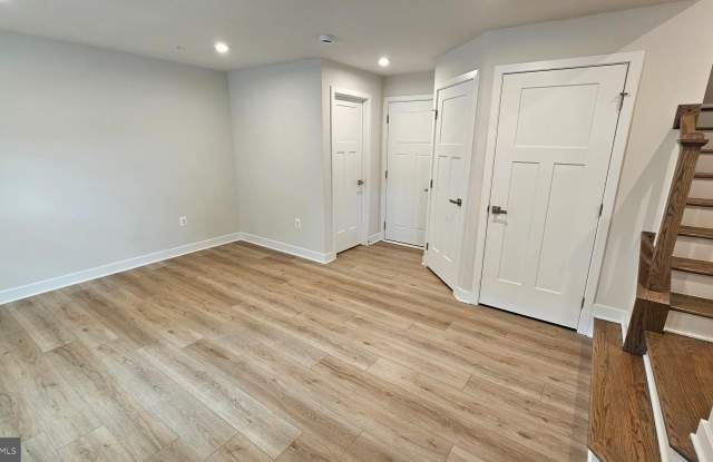 16437 FIFE WAY Gallery 3