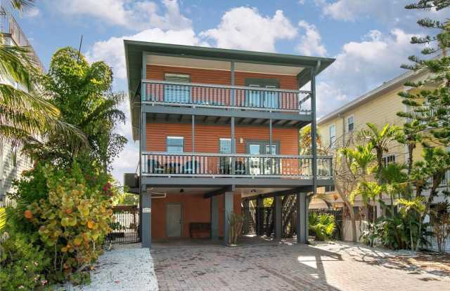 2511 AVENUE C photos photos