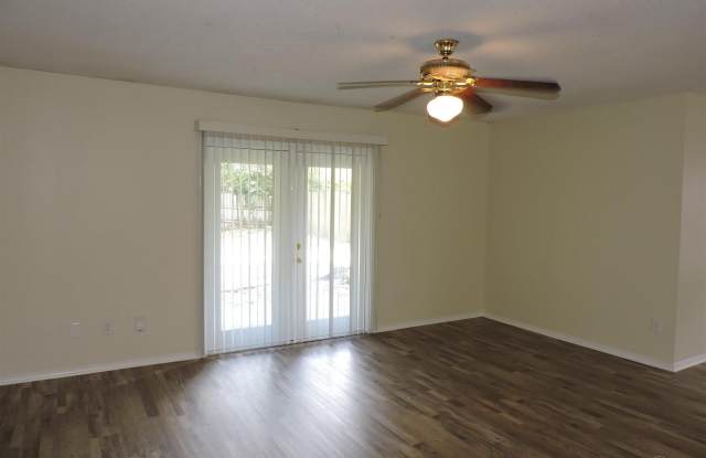 7705 Deborah Dr Gallery 3