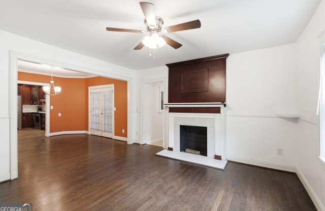 1669 Emerald Avenue SW Gallery 3