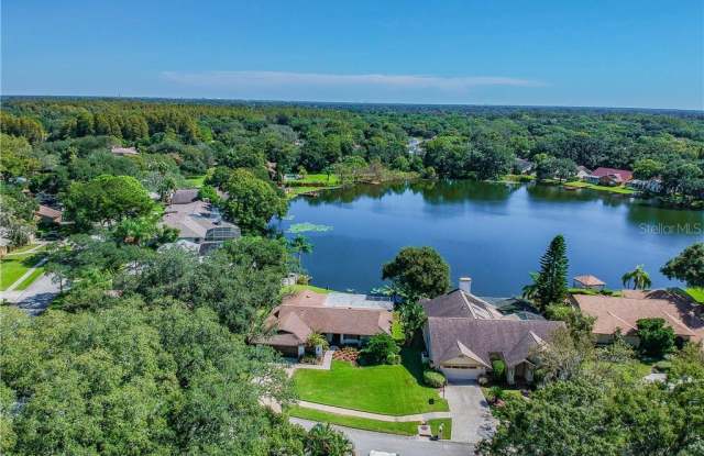 11717 ROLLING OAKS LANE Gallery 2
