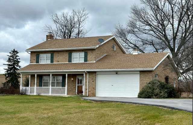 1448 Abbottstown Pike photos photos