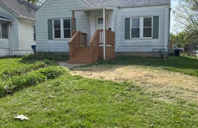 Large 3-Bedroom Home! Gallery 1