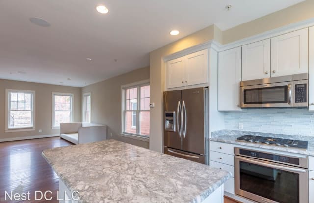 2909 Chancellor's Way NE - 2909 Chancellor's Way Northeast, Washington, DC 20017