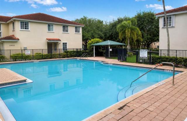 21003 NW 14th Place 144, Miami Gardens, FL 33169 - 2878 photos photos