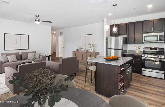 Avanti photos photos Avanti photos photos