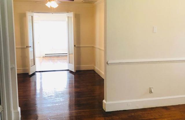 Adorable 3 bdrm/1.5 bath Home on a Corner Lot Across From Belmont Golf Course in Lakeside! photos photos