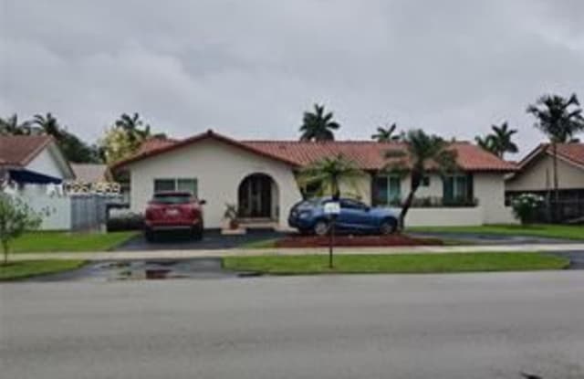 325 SW 133rd Ave - 325 Southwest 133rd Avenue, Tamiami, FL 33184